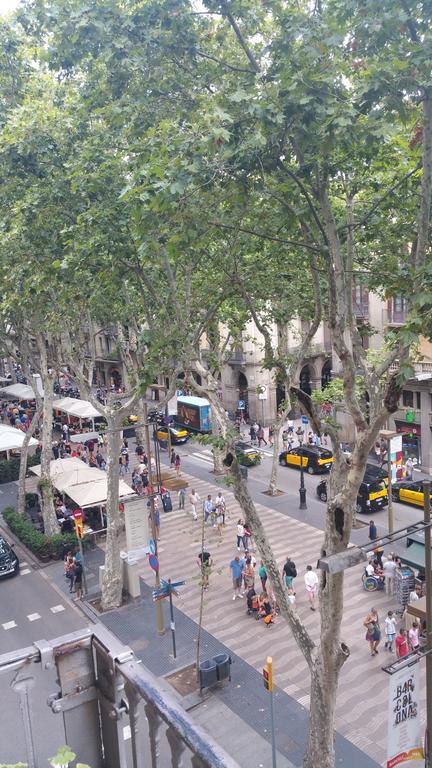 Hostal Mimi Las Ramblas Barcelona Cameră foto