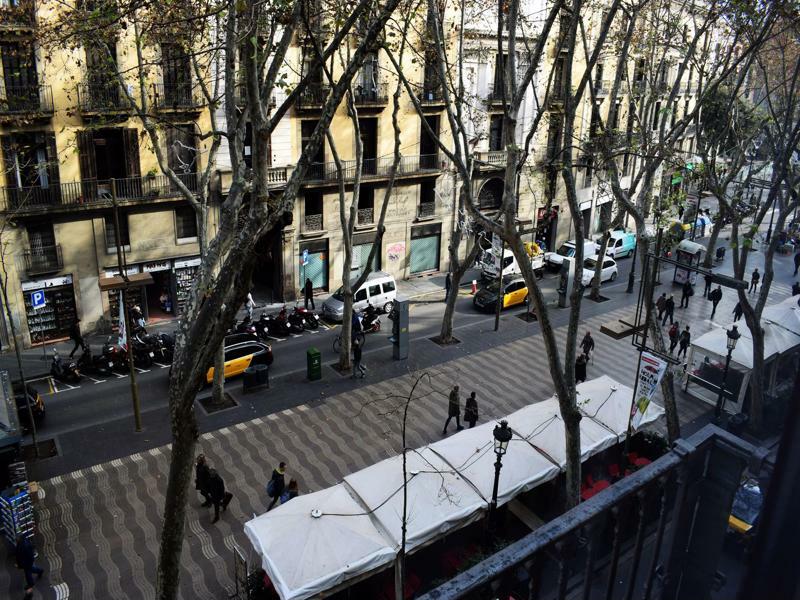 Hostal Mimi Las Ramblas Barcelona Exterior foto